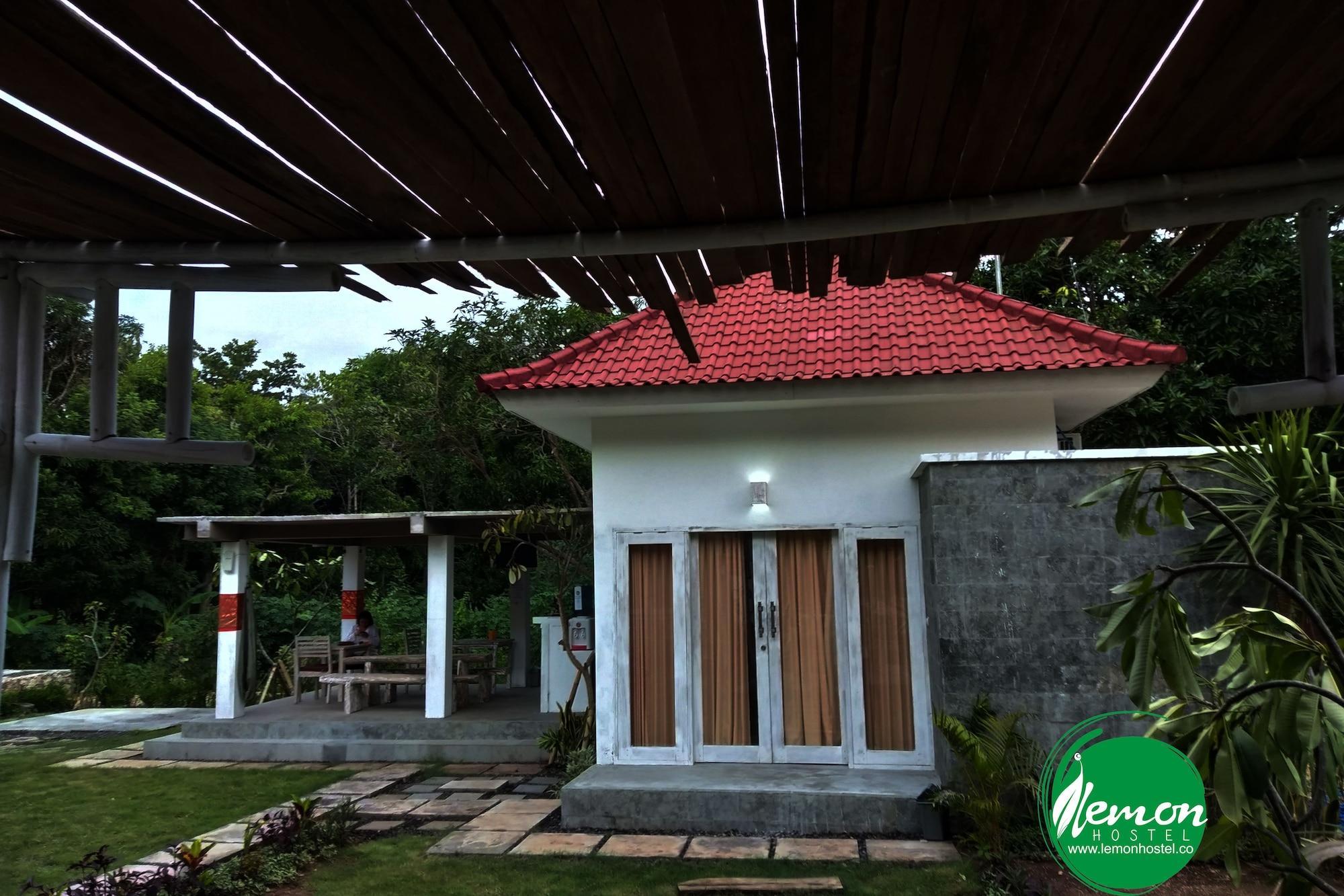 Castaway Island Hostel Lembongan Exterior foto