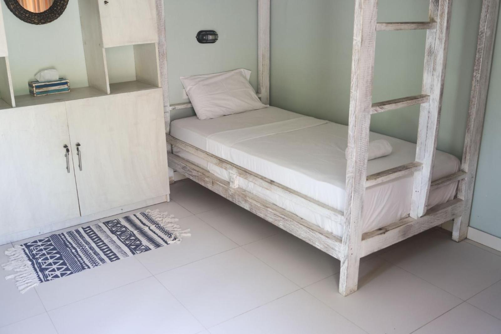 Castaway Island Hostel Lembongan Exterior foto