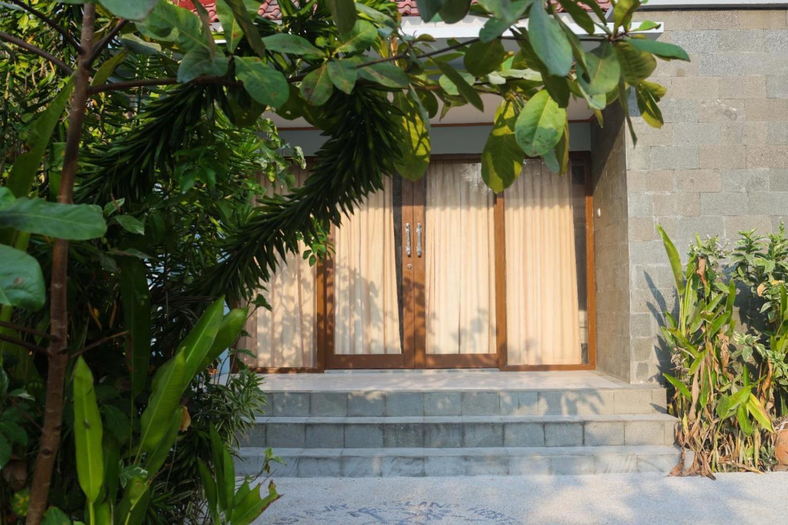 Castaway Island Hostel Lembongan Exterior foto